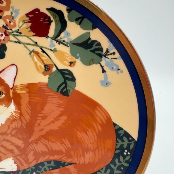 Crowning Touch Décor Porcelain Cat Feline and Flowers Collector's Plate Japan Ca - Picture 4 of 9
